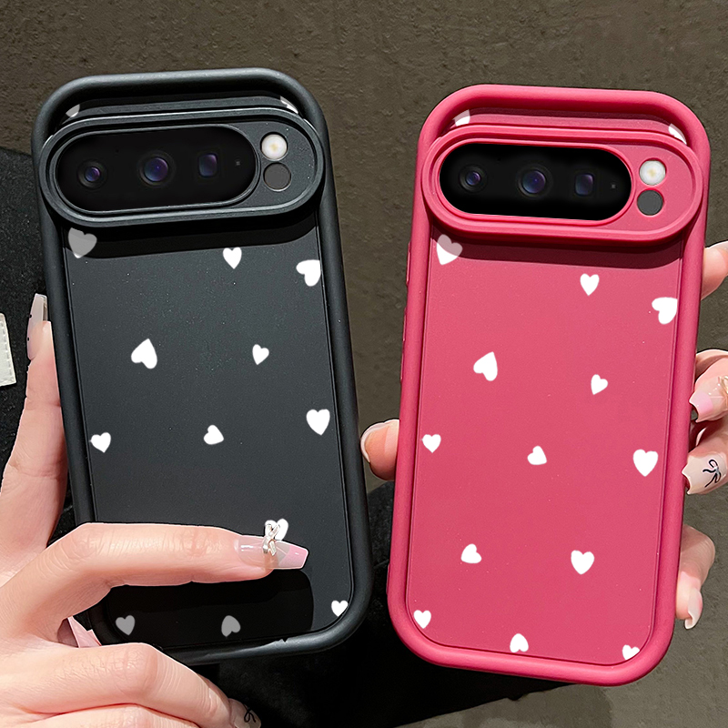 Funda blanda con patrón de cor - Google Pixel 9 Pro reseña y precio
